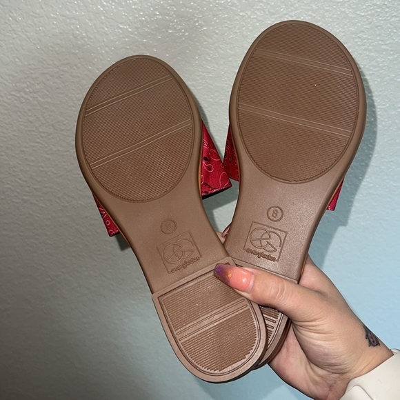 Everglades Red Bandana Slide On Women’s Sandals - Picture 5 of 8